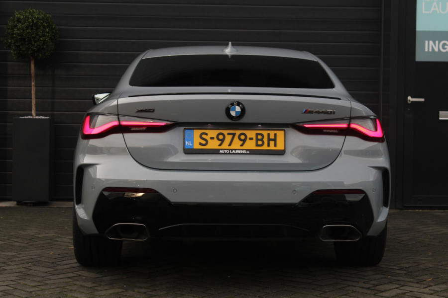 BMW 4 Serie Coupé M440i xDrive M-Sport Pro High Executive | Harman Kardon | 20 Inch | Keyless | Elektrisch verstelbare stoelen