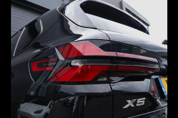 BMW X5 xDrive50e M-sport | Panoramadak | Comfortstoelen | H+K | Lazer | ACC | Stuurverwarming | 360