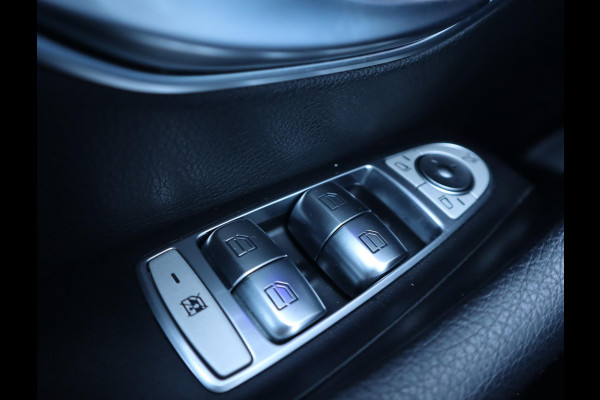 Mercedes-Benz E-Klasse 300 de AMG Line | Panoramadak | Leer | Burmester | 360 | Apple Carplay/Android Auto