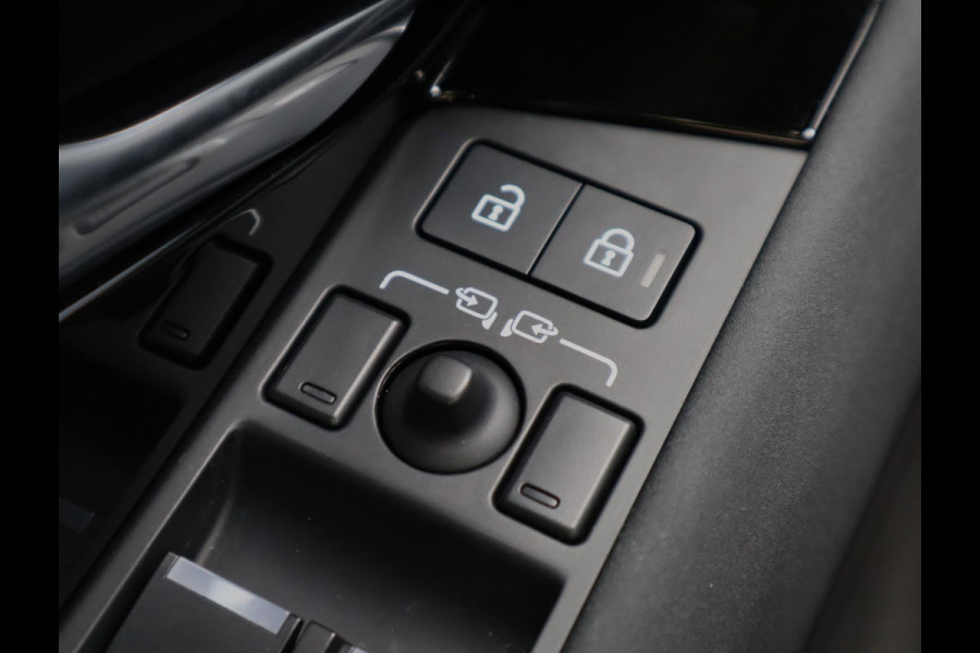 Land Rover Range Rover Evoque 1.5 P300e PHEV AWD Dynamic HSE | Facelift | Pano | ACC | 360 Camera