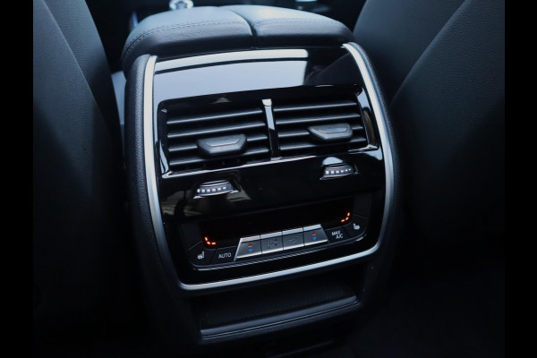 BMW X5 xDrive45e M Sport High Executive | Pano | H+K | Trekhaak | Comfort Stoelen | Co-pilot