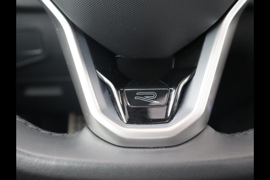 Volkswagen Tiguan 1.4 TSI eHybrid R-Line Business+ | Pano | Camera | Trekhaak
