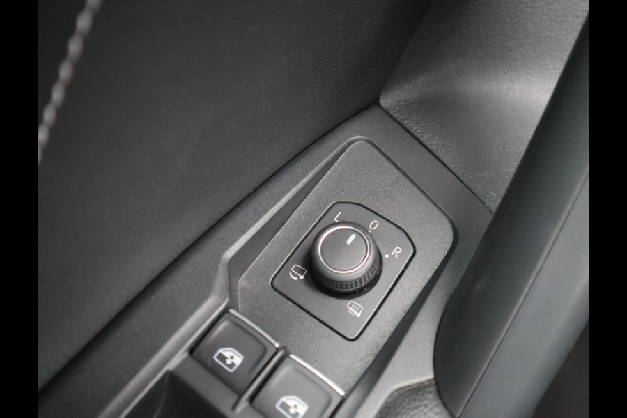 Volkswagen Tiguan 1.4 TSI eHybrid R-Line Business+ | Pano | Camera | Trekhaak