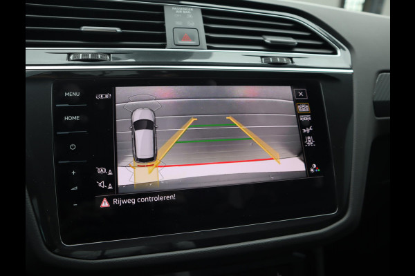 Volkswagen Tiguan 1.4 TSI eHybrid R-Line Business+ | Pano | Camera | Trekhaak