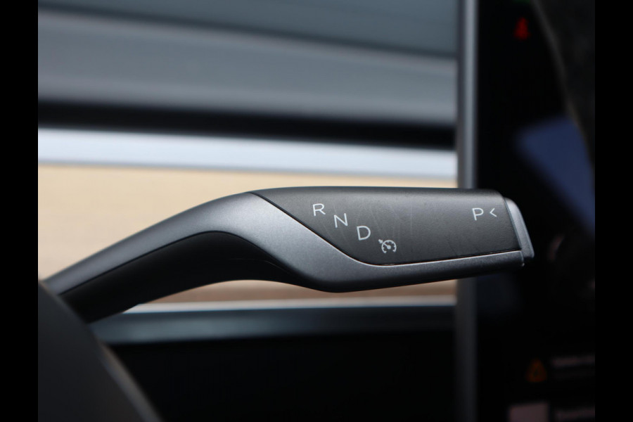 Tesla Model 3 Long Range AWD 75 kWh | Refurbished accu 09-26 |