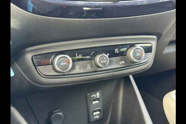Opel Crossland X BWJ 2019 | 1.2T 111PK 120 Jaar Edition | CLIMA | NAVI | CRUISE | CARPLAY | PDC 2X | LICHTMETAAL | PRIVAY GLASS |