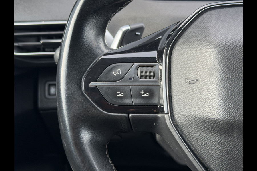 Peugeot 3008 BWJ 2019 | 1.6T 181PK Allure AUTOMAAT | TREKHAAK | CLIMA | NAVI | STOELVERW | PDC 2X | CARPLAY | PRIVACY GLASS |