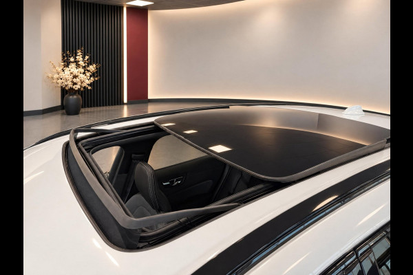 Volvo XC60 2.0 T8 Plug-in hybrid 455PK AWD Plus Black Ed. | Pano | H/K Sound | Premium Pack | Nieuw | BTW