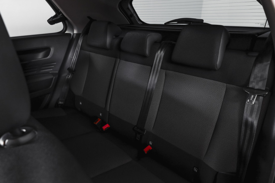 Citroën C4 Cactus 1.2 PureTech Shine 82 PK Org.NL | Cruise | PDC | Camera | NAV | ECC | LM 16" |