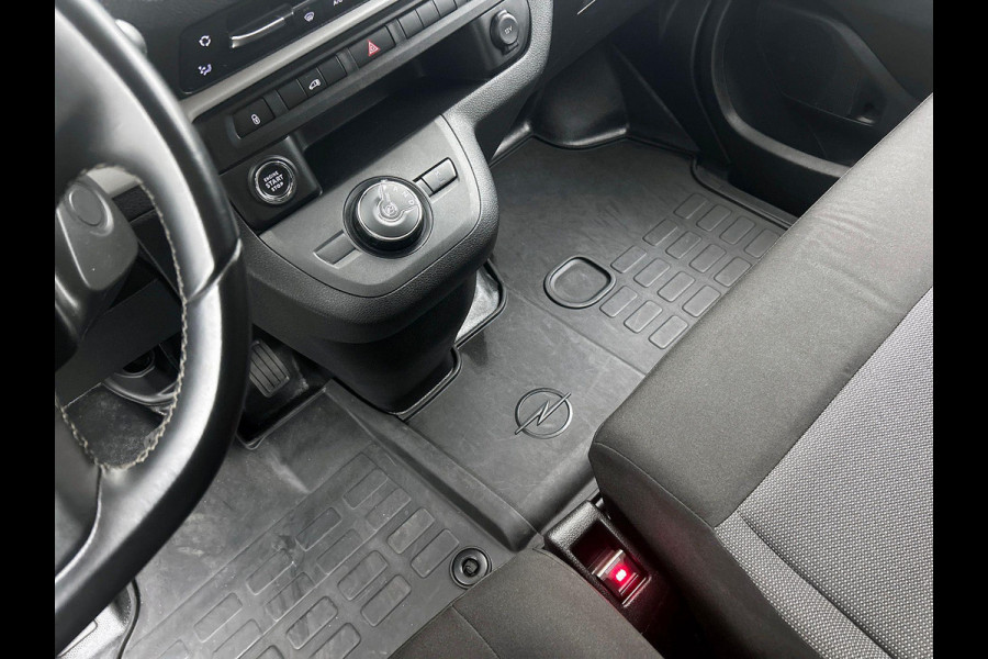 Opel Vivaro 2.0 BlueHDi 145PK L3 Automaat Airco Navigatie Cruise Control Trekhaak