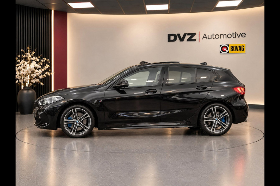BMW 1-serie 120i High Executive | M-Sport Shadow | Pano | Leder | Ambiance