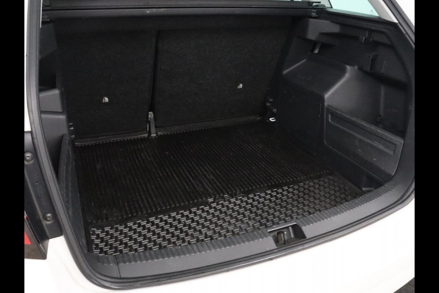 Škoda Fabia Combi 1.0 TSI Clever | Cruise control | Park assist | Bluetooth | Airco |