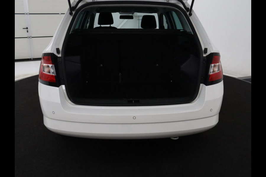 Škoda Fabia Combi 1.0 TSI Clever | Cruise control | Park assist | Bluetooth | Airco |