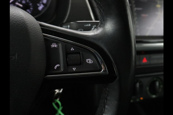 Škoda Fabia Combi 1.0 TSI Clever | Cruise control | Park assist | Bluetooth | Airco |