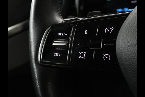 Renault Mégane E-Tech EV60 Optimum Charge Evolution | SOH 92,4 % | Cruise control | Trekhaak | Carplay | Camera | Park assist | Climate control | Keyless | Full LED