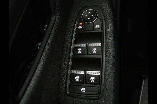 Renault Mégane E-Tech EV60 Optimum Charge Evolution | SOH 92,4 % | Cruise control | Trekhaak | Carplay | Camera | Park assist | Climate control | Keyless | Full LED