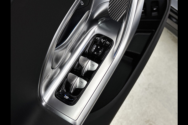Mercedes-Benz C-Klasse 400 4MATIC Launch Edition 94 kWh | Premium pakket | Winterpakket | Nightpakket | Vast panoramadak | Burmester Surround Sound | 20” multispaakse AMG-velgen | Augmented Reality navigatie | URBAN GUARD |