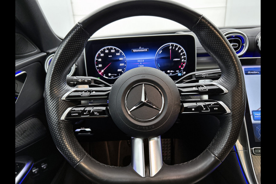 Mercedes-Benz C-Klasse Estate 300 e Star Edition AMG Line Plus | AMG in en Exterieur | Sfeerverlichting | Memory Seats | Trekhaak | Panoramadak schuif kantel dak | Incl. 24 maanden Mercedes-Benz Certified Garantie.