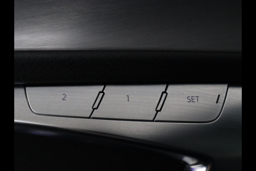 Audi A6 Avant 55 TFSI e quattro Competition | S-line | SOH 87,7% | Panoramadak | Adaptive cruise | Leder | Memory | Stoelventilatie/verwarming | Trekhaak | Head-up | 360 Camera