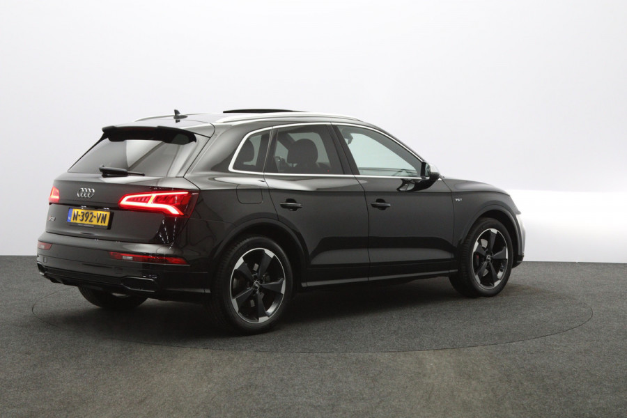 Audi Q5 3.0 TFSI SQ5 354 PK Quattro Pro Line Plus, Panoramadak, RS-Leder, LED, Camera, Adap. Cruise Control