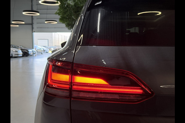 Volkswagen Touareg 3.0 TSi eHybrid 4MOTION 381PK Elegance BOVAG Garantie BTW Pano Memory LED ACC Lane Full Rijklaar