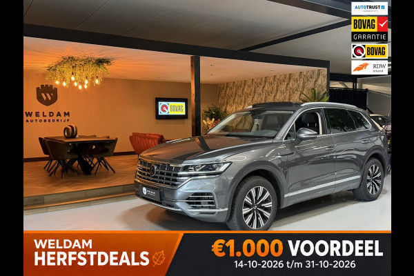 Volkswagen Touareg 3.0 TSi eHybrid 4MOTION 381PK Elegance BOVAG Garantie BTW Pano Memory LED ACC Lane Full Rijklaar