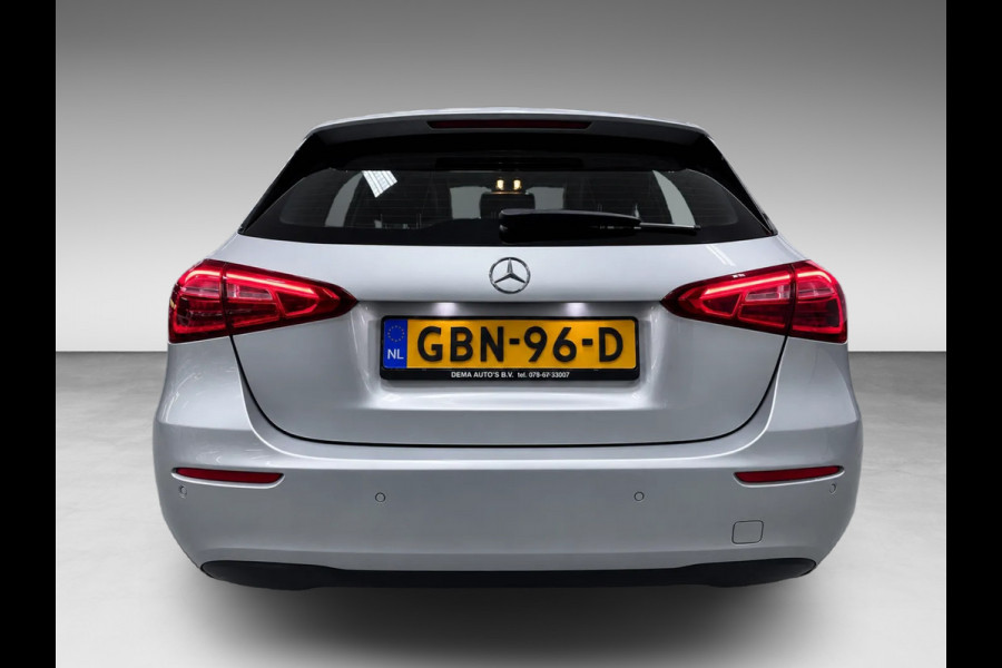 Mercedes-Benz A-Klasse 180 BUSINESS EDITION AUTOMAAT/NAVI/ECC/PDC/CRUISE///