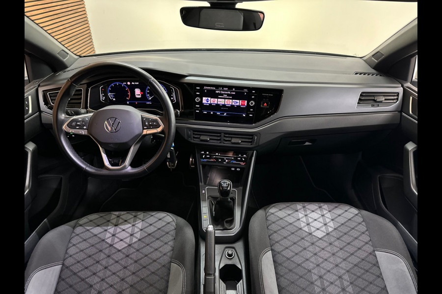 Volkswagen Polo 1.0 TSI R-Line | Carplay | Matrix LED | Camera | Climatronic | Stoelverwarming | 17” Lichtmetaal