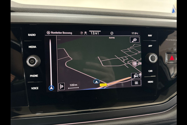 Volkswagen Polo 1.0 TSI R-Line | Carplay | Matrix LED | Camera | Climatronic | Stoelverwarming | 17” Lichtmetaal