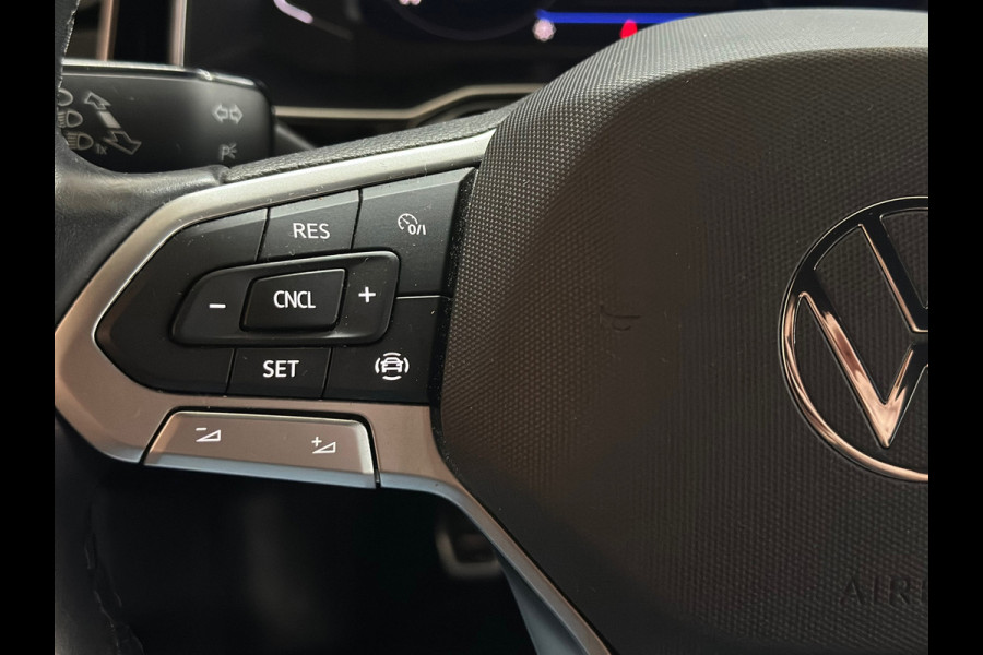 Volkswagen Polo 1.0 TSI R-Line | Carplay | Matrix LED | Camera | Climatronic | Stoelverwarming | 17” Lichtmetaal