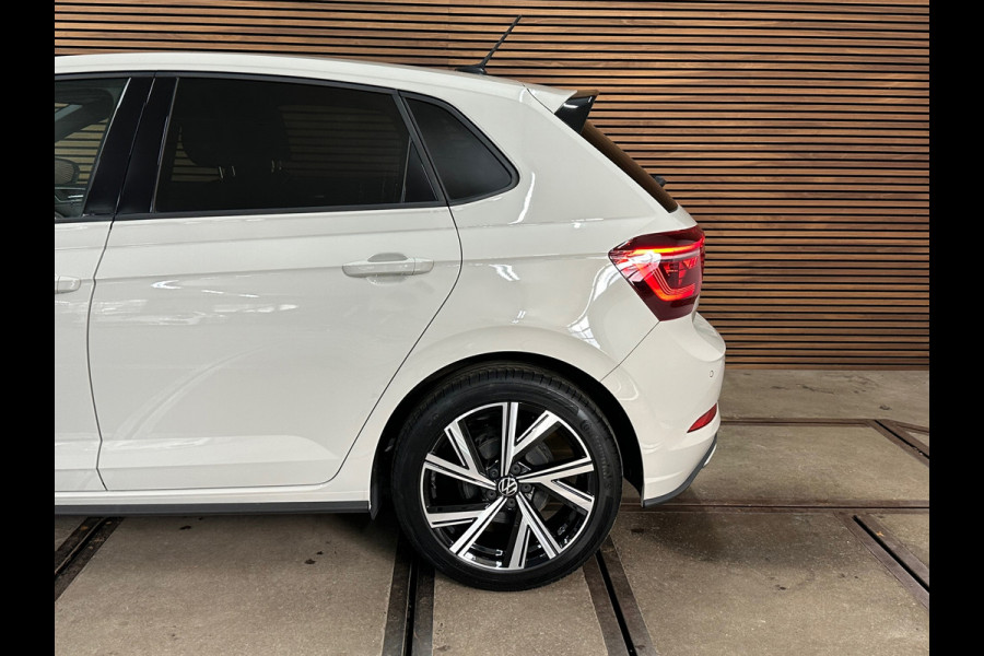 Volkswagen Polo 1.0 TSI R-Line | Carplay | Matrix LED | Camera | Climatronic | Stoelverwarming | 17” Lichtmetaal