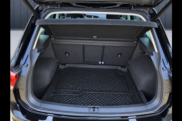Volkswagen Tiguan 1.4 TSI Comfortline|2e Eig|Dealeronderhouden|Panodak|Camera|LED|Adapt.Cruise Stop&Go|Navi|Klima|DAB|APK 2027|NAP