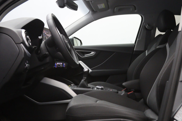 Audi Q2 35 TFSI 150 PK S-Line Edition, Matrix-LED, Camera, Stoelverwarming