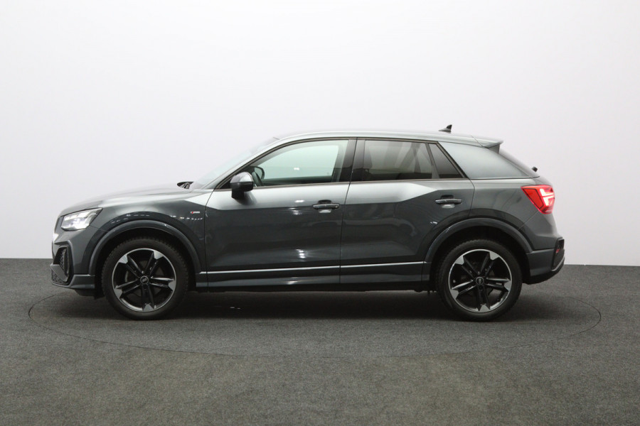 Audi Q2 35 TFSI 150 PK S-Line Edition, Matrix-LED, Camera, Stoelverwarming