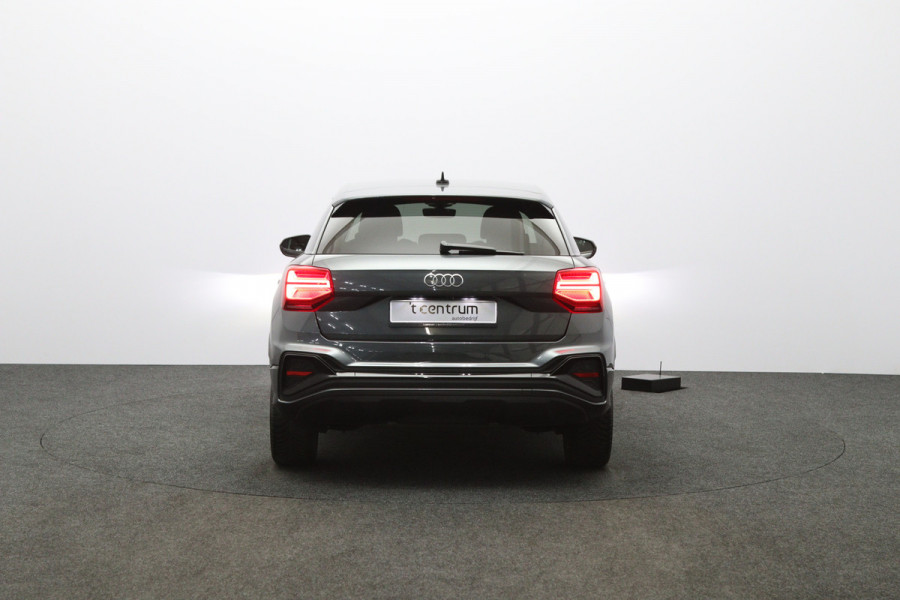 Audi Q2 35 TFSI 150 PK S-Line Edition, Matrix-LED, Camera, Stoelverwarming