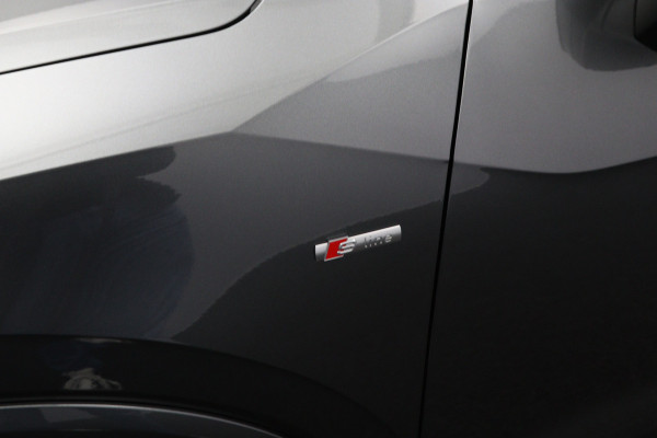 Audi Q2 35 TFSI 150 PK S-Line Edition, Matrix-LED, Camera, Stoelverwarming