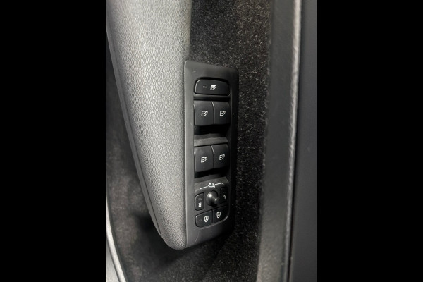 Volvo XC40 1.5 T2 Business Pro Navi | Clima | Camera | Cruise