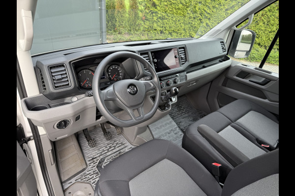 Volkswagen Crafter 35 2.0 TDI 141 PK N1 / BAKWAGEN / LAADKLEP / **29.286 KM** / ZIJDEUR / CRUISE / AIRCO / NAVI / MEUBELBAK / DHOLLANDIA LAADKLEP