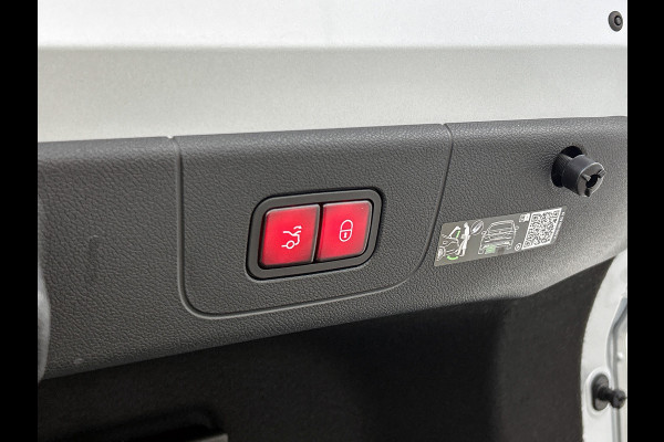 Mercedes-Benz CLA-Klasse 250+ Business Solution AMG 85.5 kWh | Sportstoelen voor | Massagefunctie voor | Nightpakket | Winterpakket | Augmented Reality navigatie |