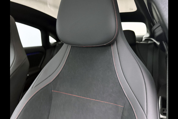 Mercedes-Benz CLA-Klasse 250+ Business Solution AMG 85.5 kWh | Sportstoelen voor | Massagefunctie voor | Nightpakket | Winterpakket | Augmented Reality navigatie |