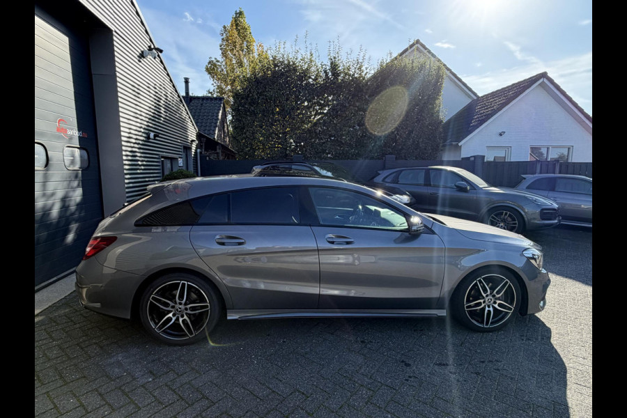 Mercedes-Benz CLA-Klasse Shooting Brake 180 AMG | Panoramadak | Camera | Navigatie | Carplay | Stoelverwarming |
