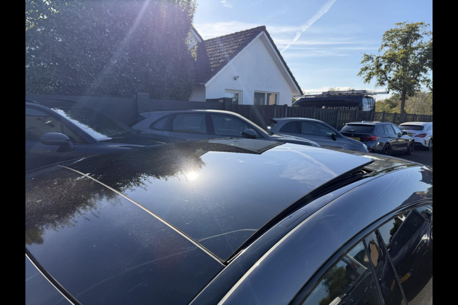 Mercedes-Benz CLA-Klasse Shooting Brake 180 AMG | Panoramadak | Camera | Navigatie | Carplay | Stoelverwarming |