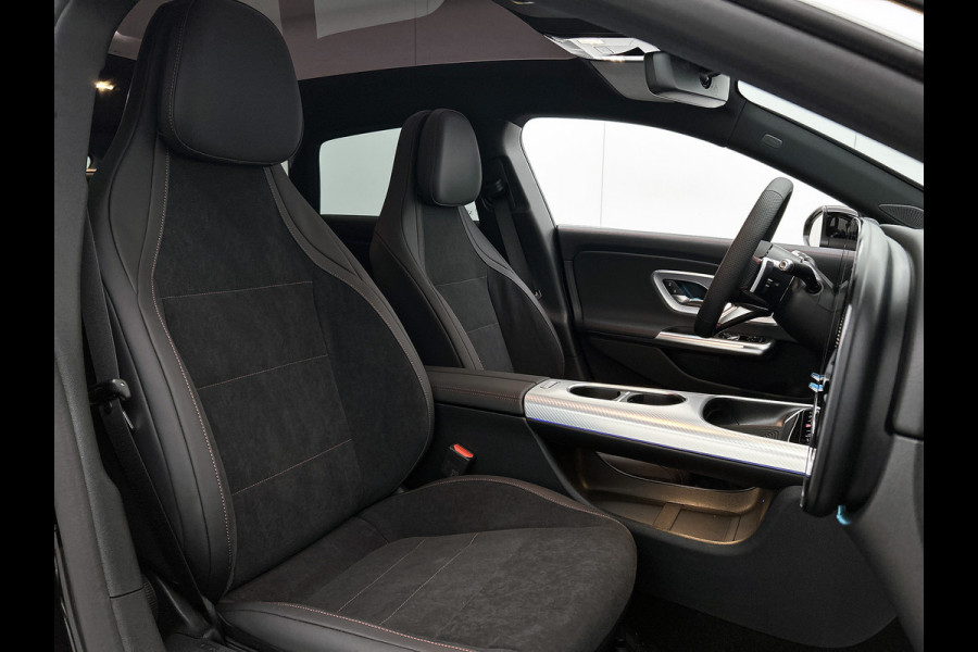 Mercedes-Benz CLA-Klasse Shooting Brake 250+ Business Solution AMG 85.5 kWh | Trekhaak | Panoramadak | Adapt. Cruise Control | Parkeerassistent | Smartphone Integratie |