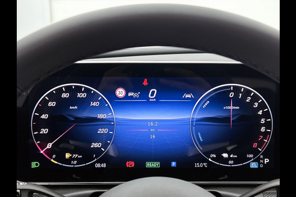 Mercedes-Benz C-Klasse 300 e 140 Years Edition | AMG line | Trekhaak | Panoramaschuifdak | 360°-camera | Nightpakket | Adapt. Cruise Control |