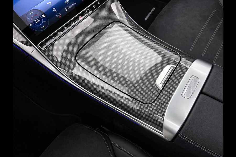 Mercedes-Benz C-Klasse 300 e 140 Years Edition | AMG line | Trekhaak | Panoramaschuifdak | 360°-camera | Nightpakket | Adapt. Cruise Control |