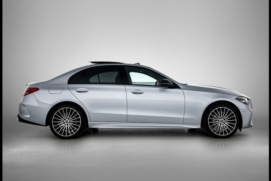 Mercedes-Benz C-Klasse 300 e 140 Years Edition | AMG line | Trekhaak | Panoramaschuifdak | 360°-camera | Nightpakket | Adapt. Cruise Control |