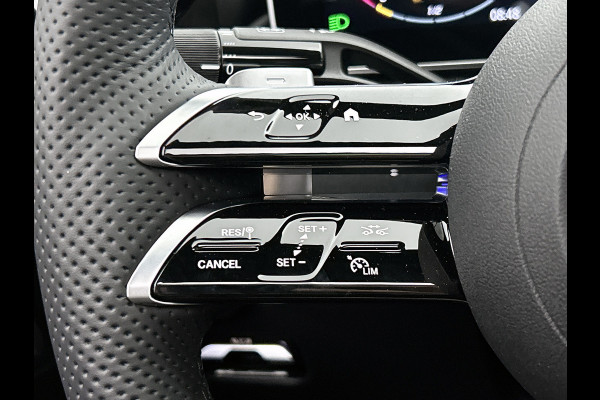 Mercedes-Benz C-Klasse 300 e 140 Years Edition | AMG line | Trekhaak | Panoramaschuifdak | 360°-camera | Nightpakket | Adapt. Cruise Control |
