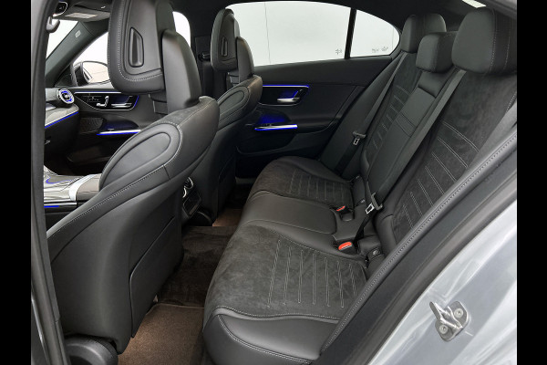 Mercedes-Benz C-Klasse 300 e 140 Years Edition | AMG line | Trekhaak | Panoramaschuifdak | 360°-camera | Nightpakket | Adapt. Cruise Control |
