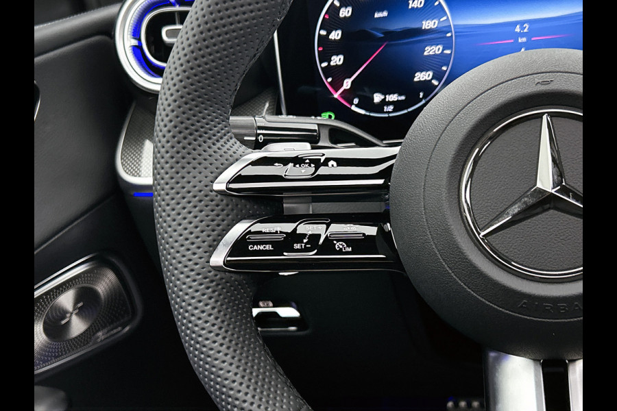 Mercedes-Benz GLC Coupé 300e 4MATIC Business Solution AMG | Premium pakket | Burmester Surround Sound | Night pakket | Winter pakket | Augmented Reality | Trekhaak |