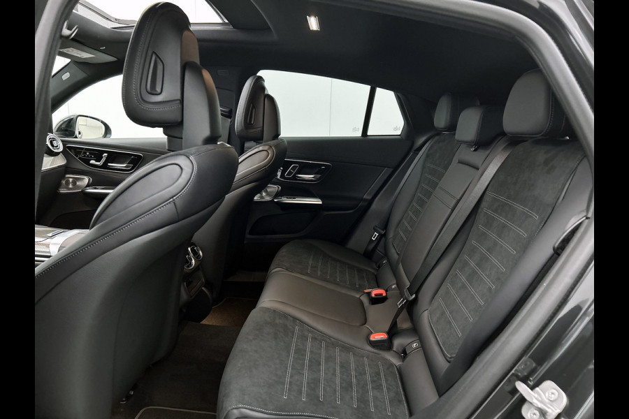 Mercedes-Benz GLC Coupé 300e 4MATIC Business Solution AMG | Premium pakket | Burmester Surround Sound | Night pakket | Winter pakket | Augmented Reality | Trekhaak |